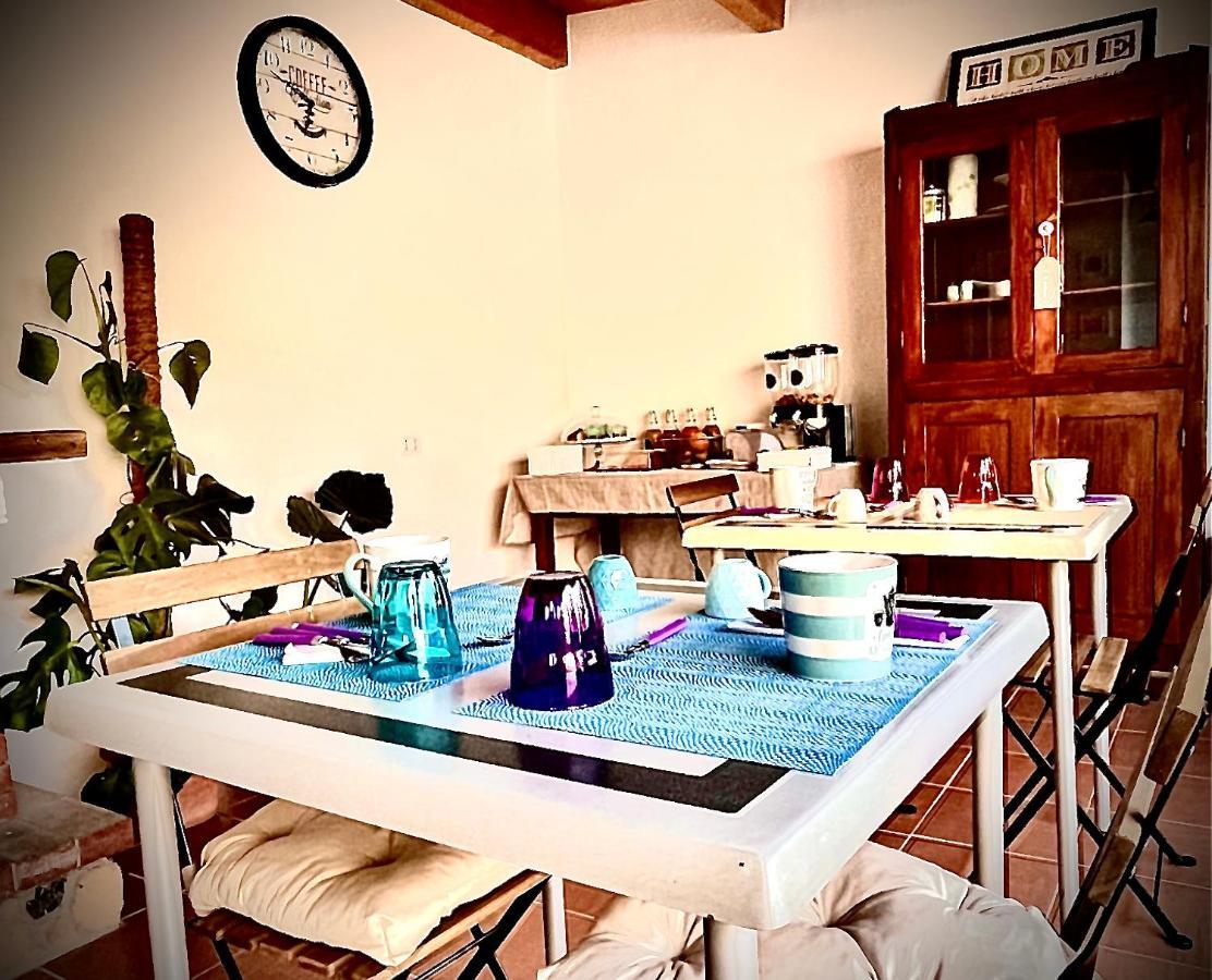 פלומיני די קווארטו B&B Le Pavoncelle Sarde מראה חיצוני תמונה